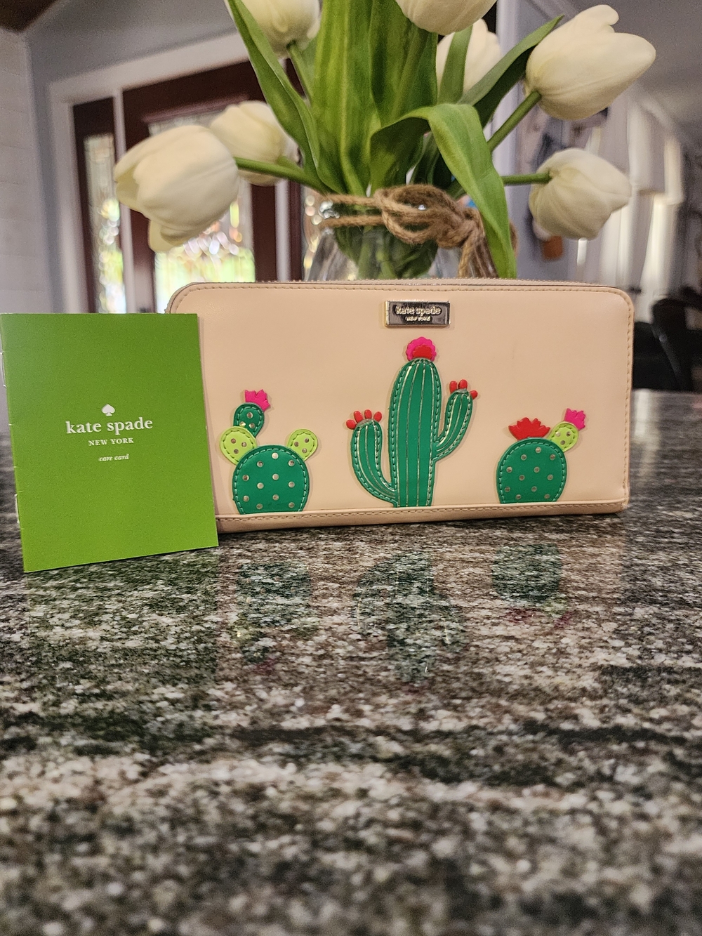 kate spade New York "New Horizon Neda" Cactus Zip Around Wallet. 8×4